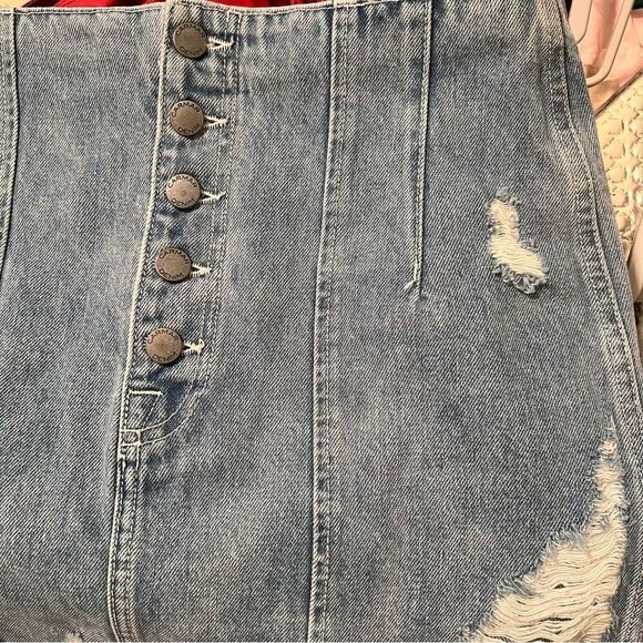 Carmar Mini Denim Skirt Button Fly Shredded Size 28 - Picture 4 of 8
